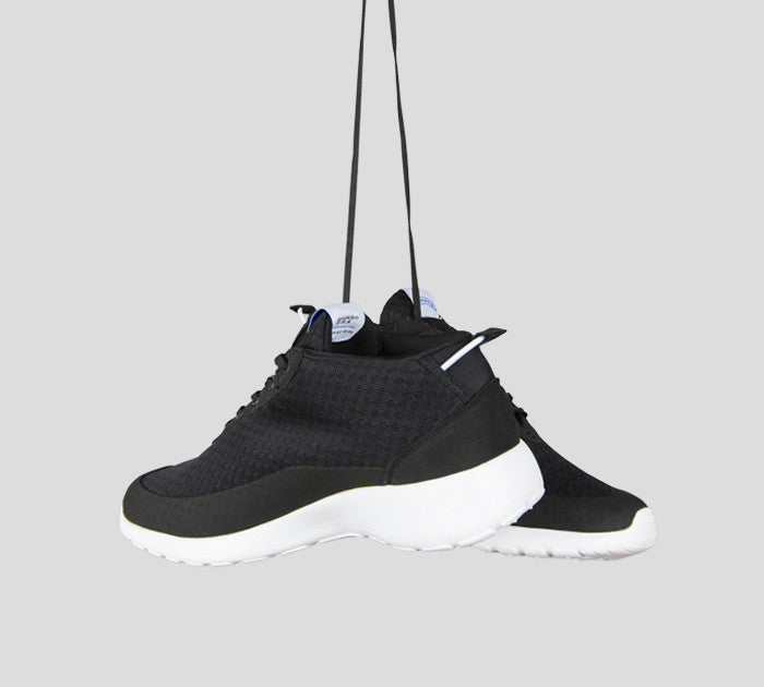 The Bab - Delta Black // White Sole