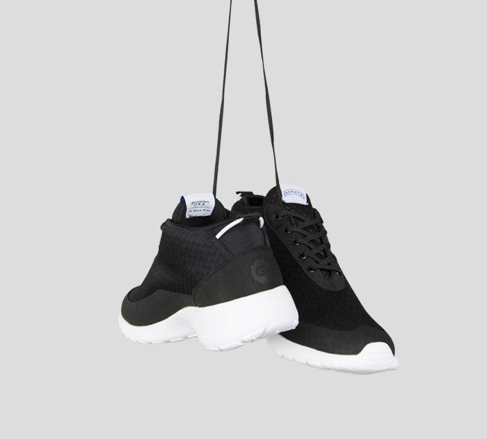 The Bab - Delta Black // White Sole