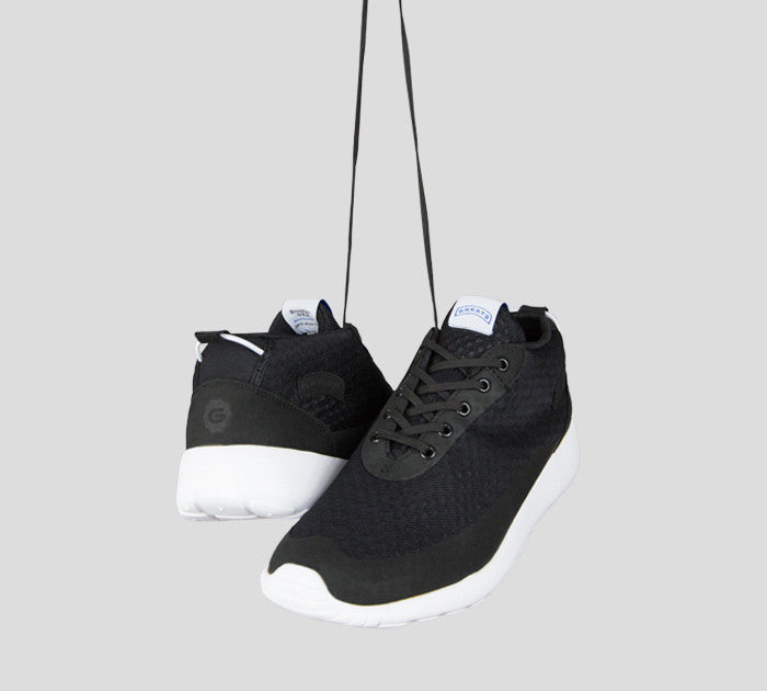 The Bab - Delta Black // White Sole