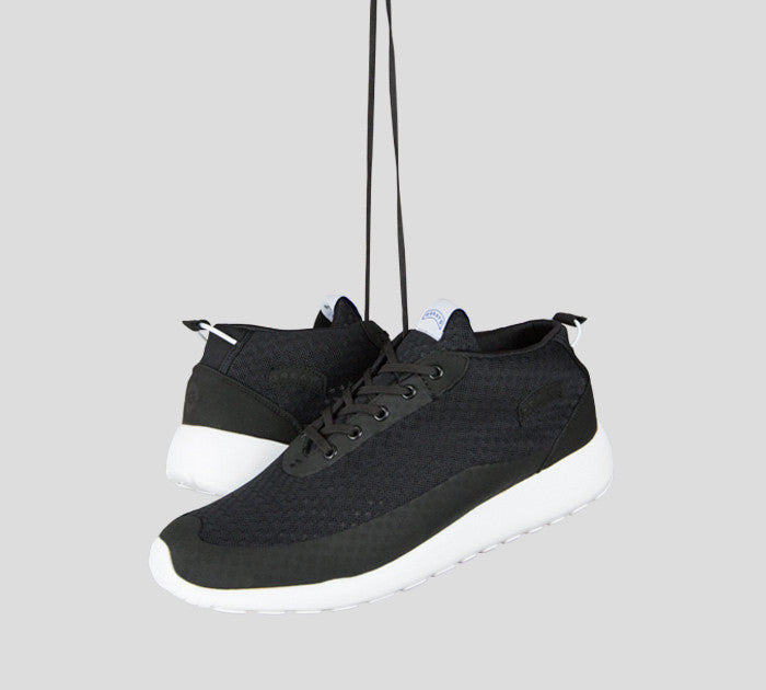 The Bab - Delta Black // White Sole